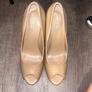 Guess nude peep toes